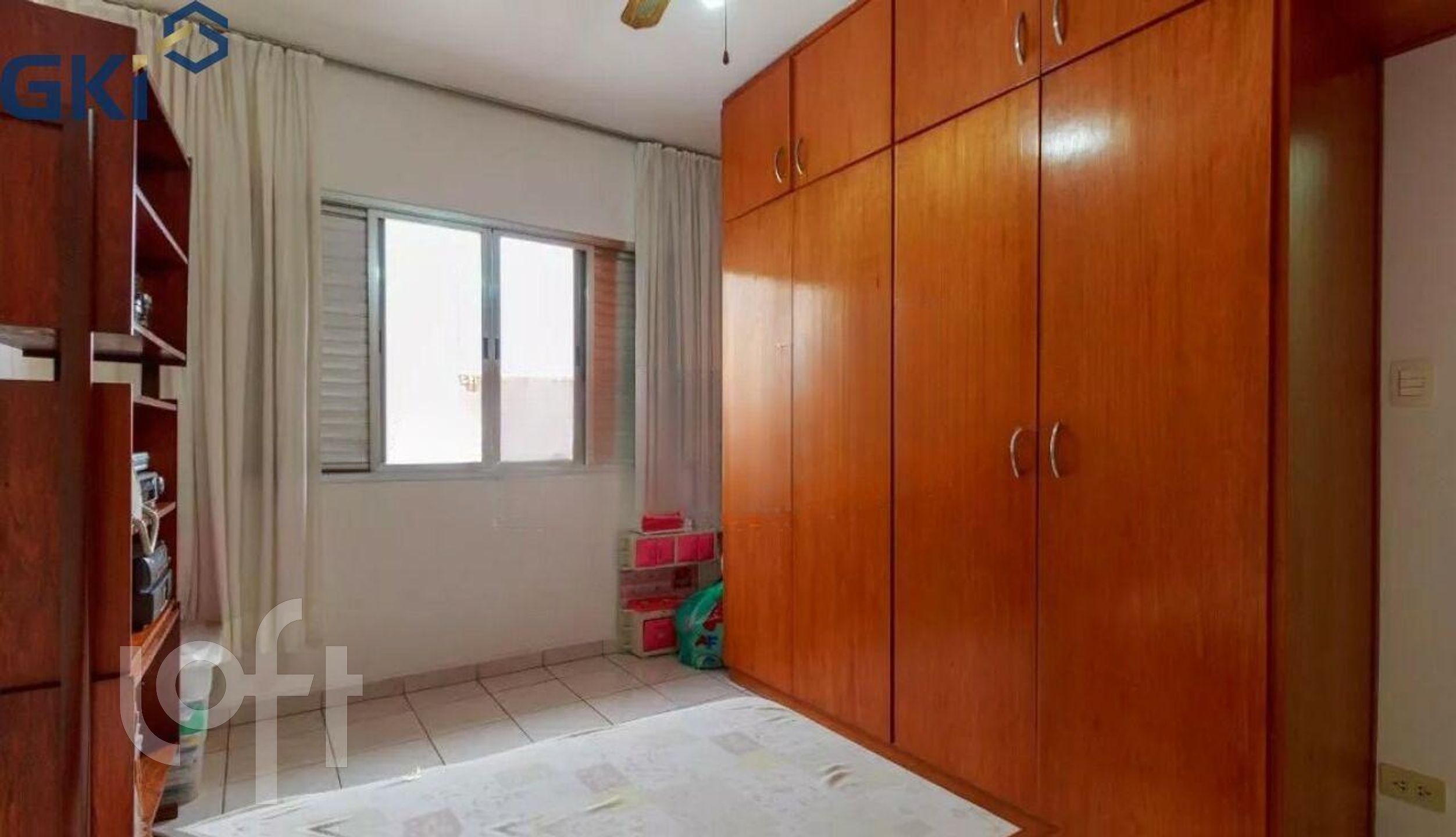 Casa à venda com 3 quartos, 200m² - Foto 18