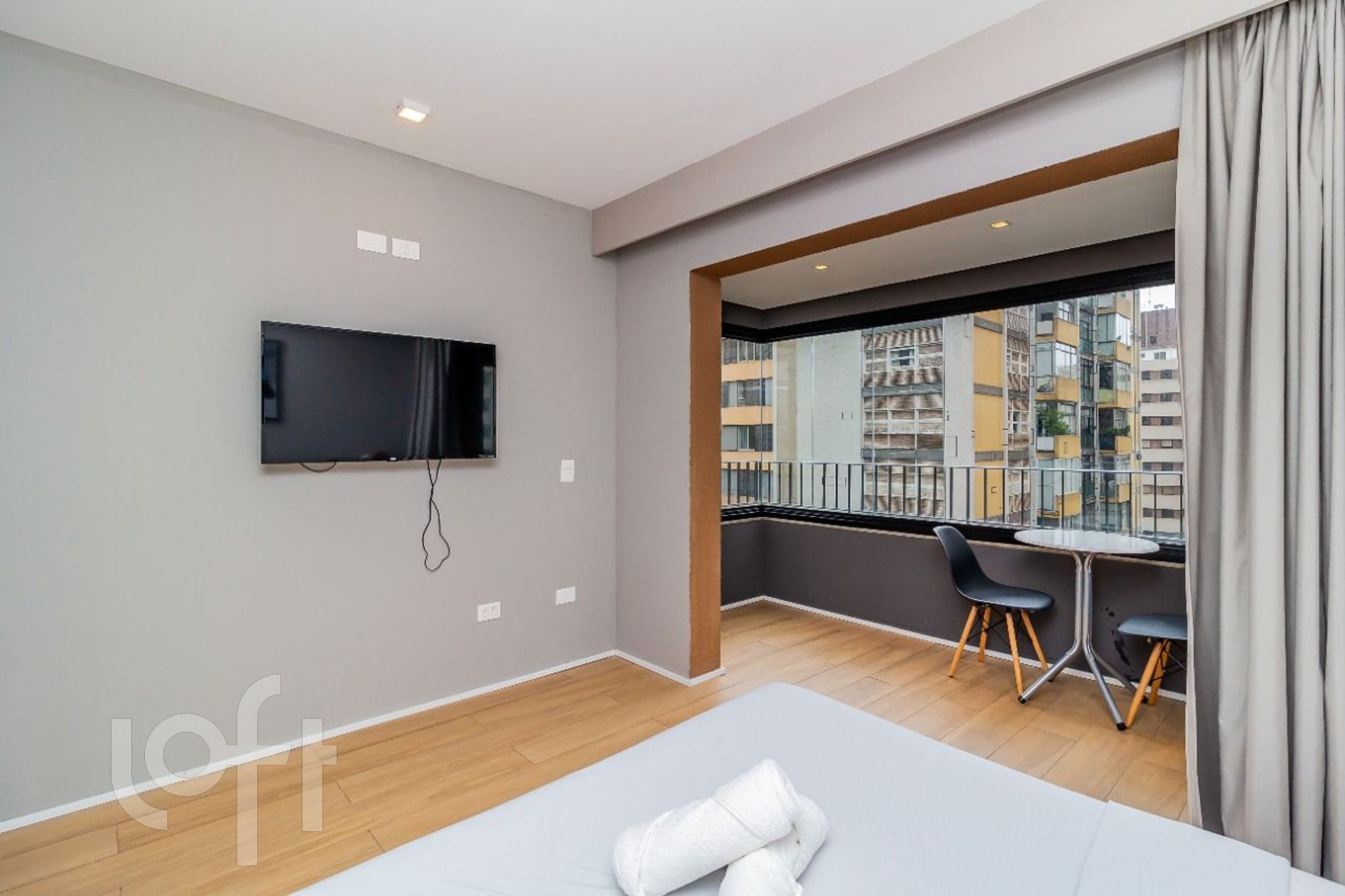 Apartamento à venda com 1 quarto, 33m² - Foto 4