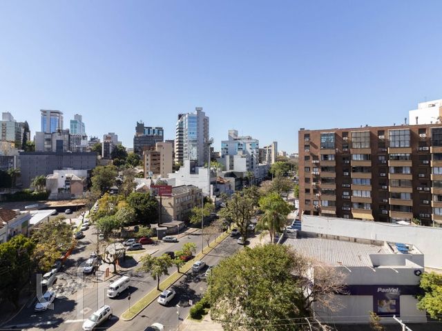 Apartamento com 29m², 1 dormitório, 1 suíte, 1 vaga, Rio Branco em Porto Alegre