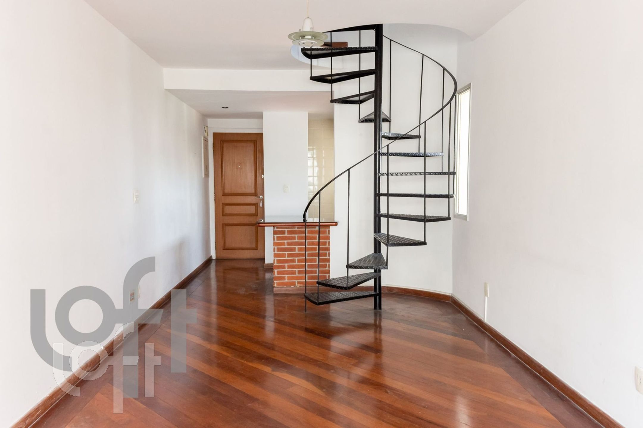 Apartamento à venda com 1 quarto, 73m² - Foto 1