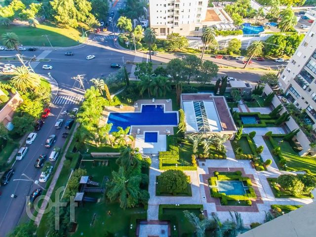 Apartamento com 108m², 3 dormitórios, 1 suíte, 2 vagas, Jardim Europa em Porto Alegre
