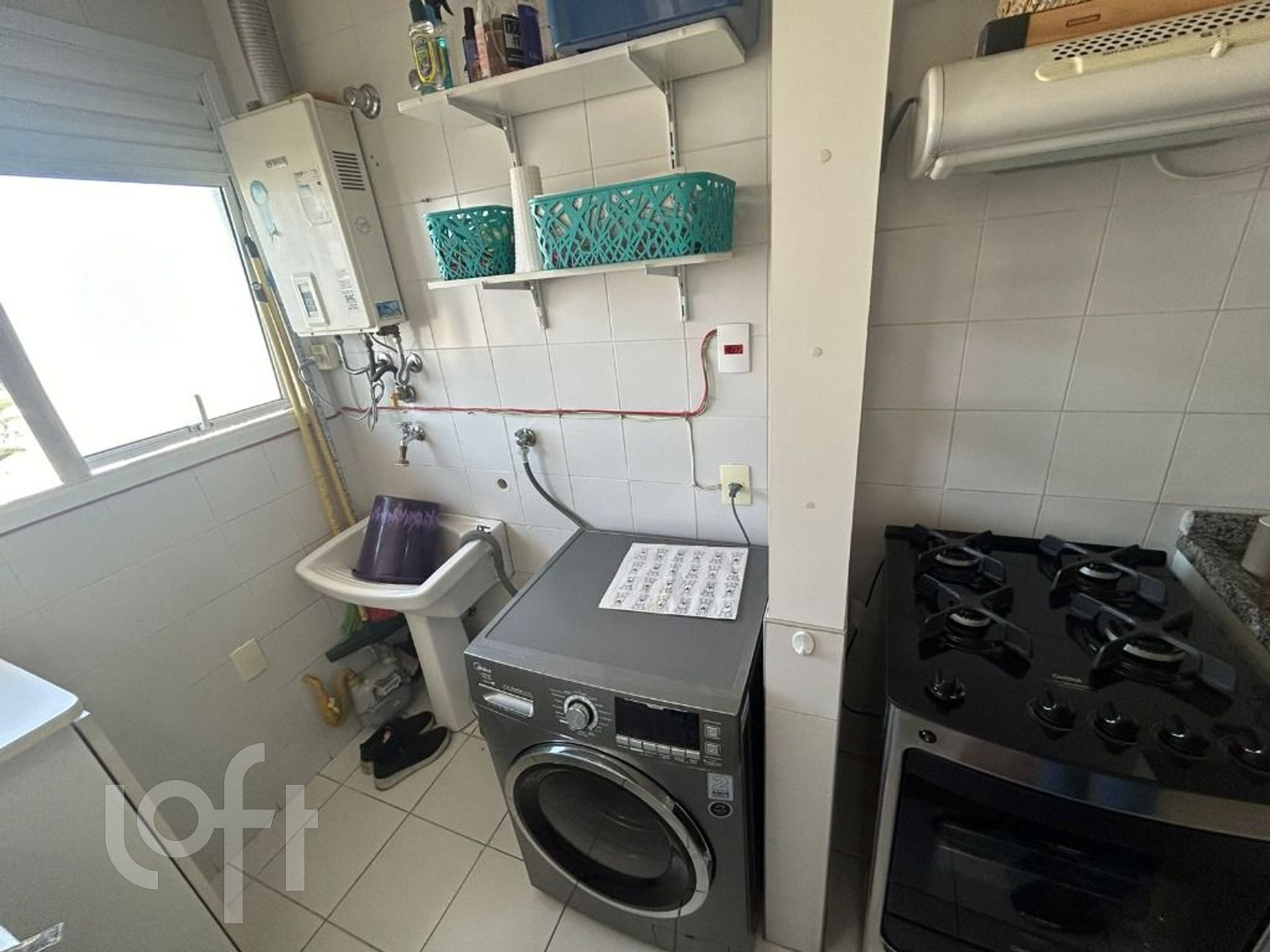 Apartamento à venda com 2 quartos, 68m² - Foto 32