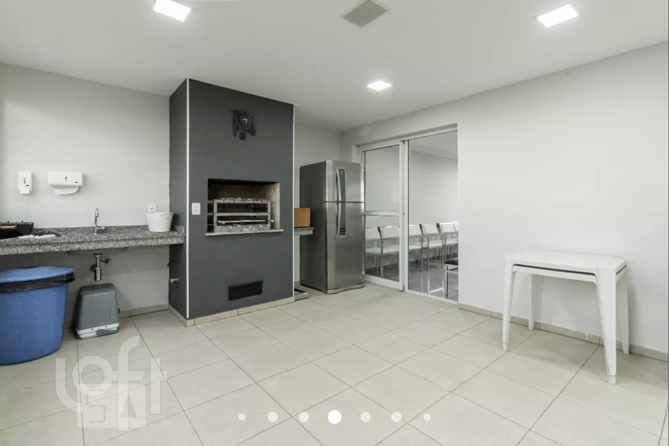 Apartamento à venda com 1 quarto, 50m² - Foto 14