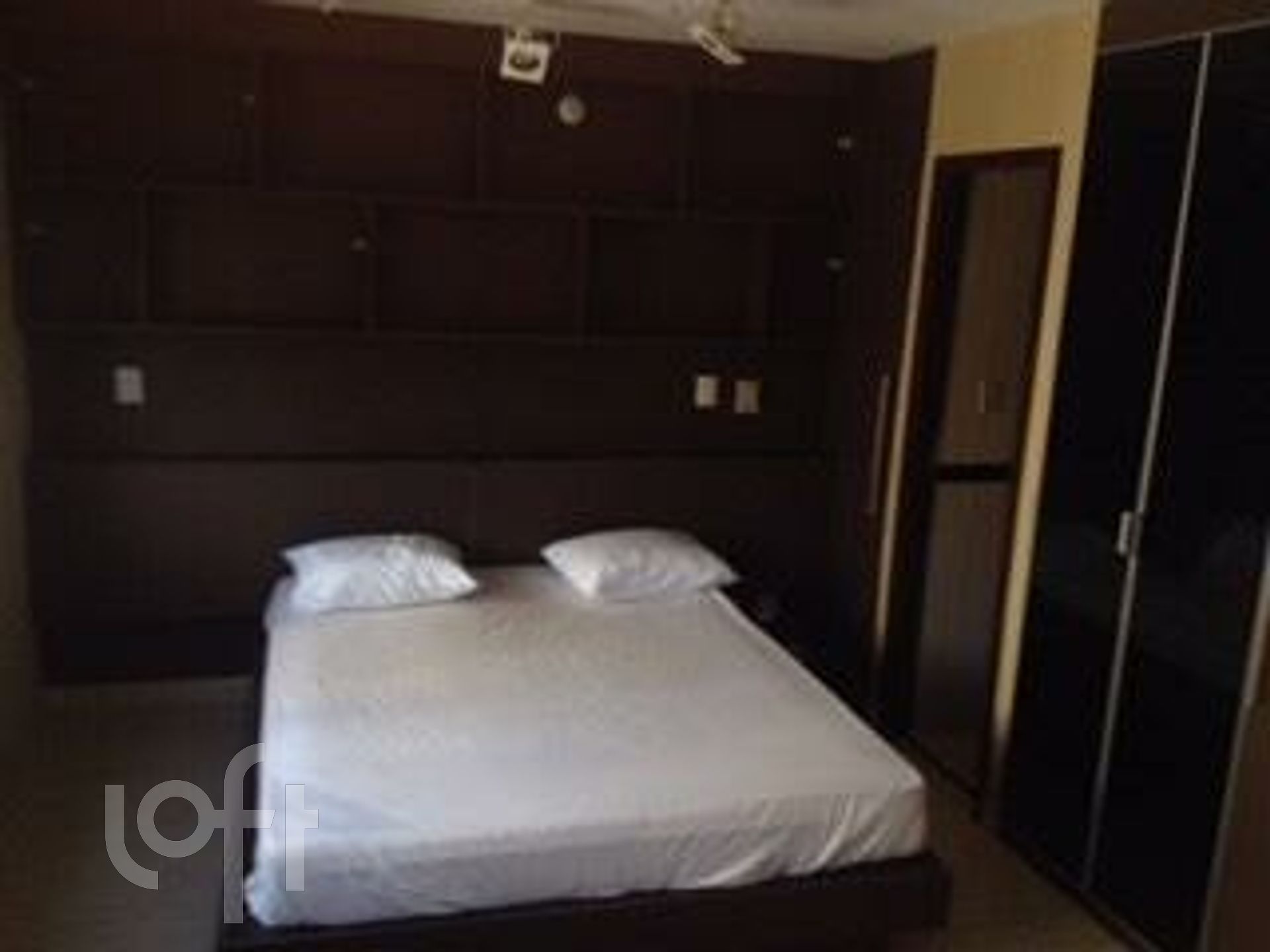 Apartamento à venda com 1 quarto, 28m² - Foto 8