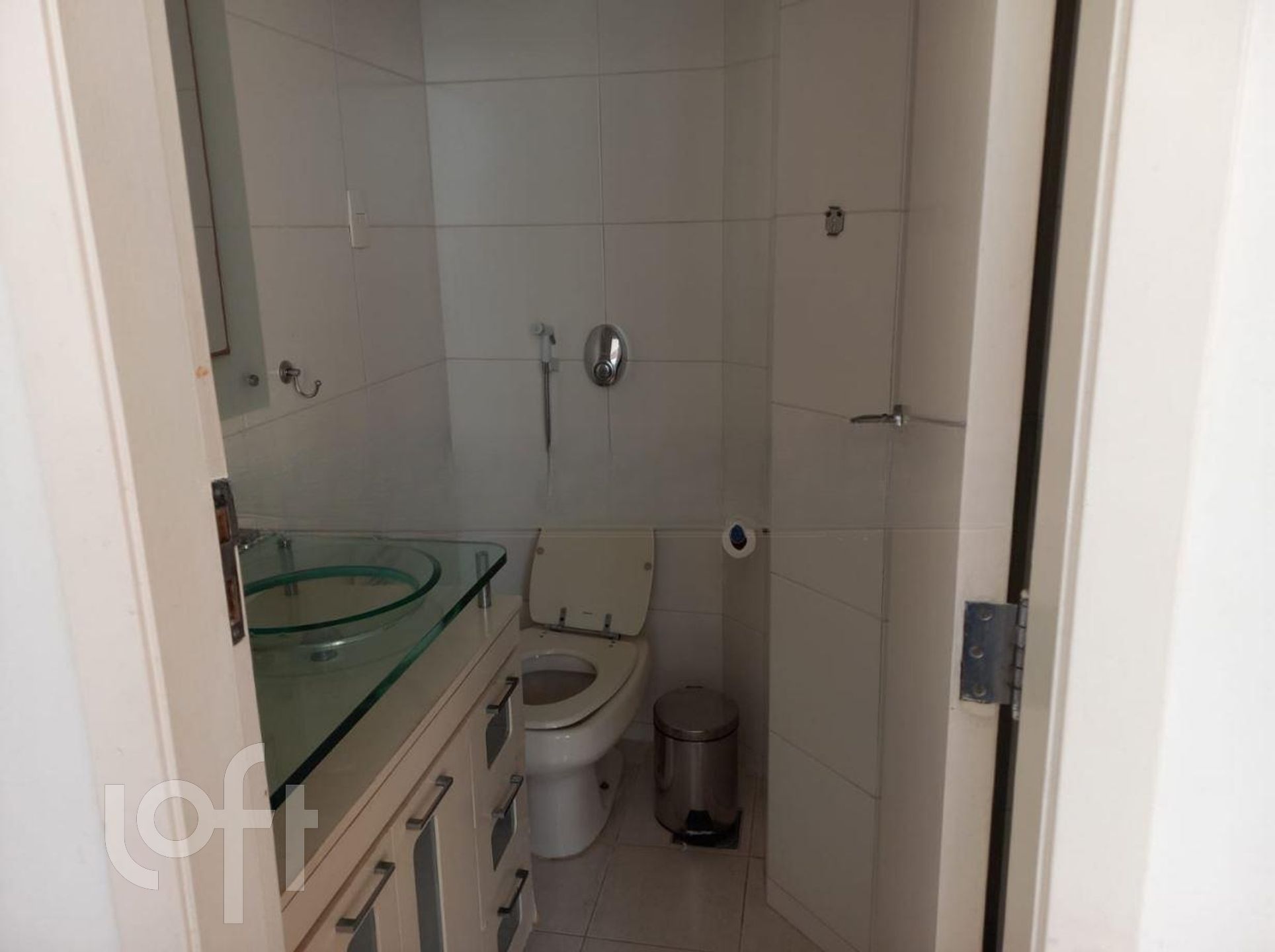 Apartamento à venda com 3 quartos, 130m² - Foto 4