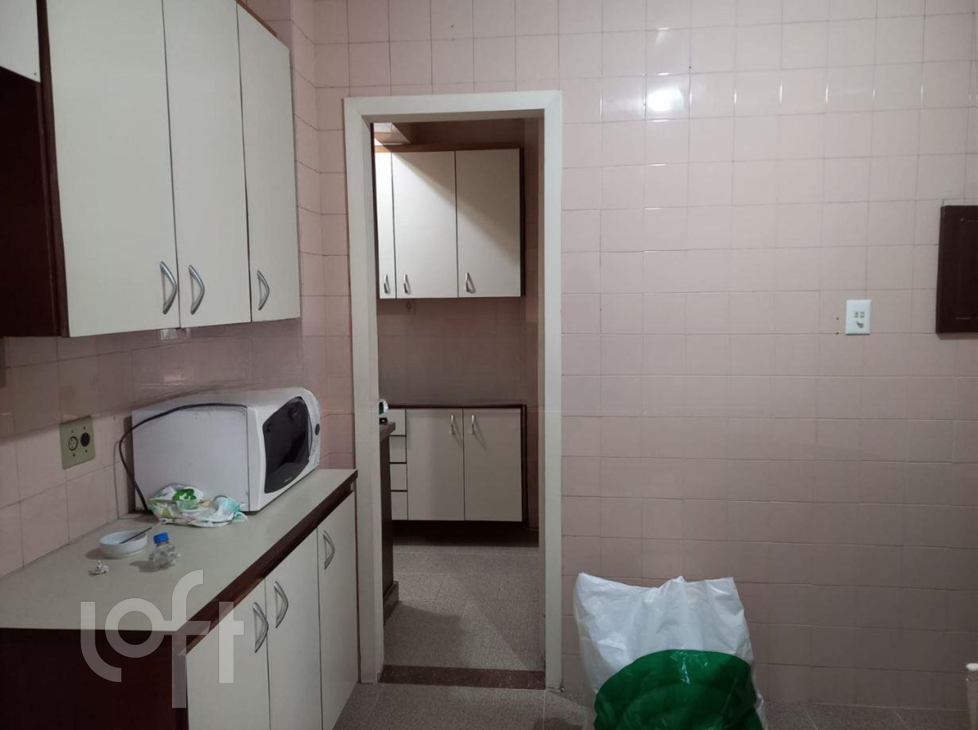 Apartamento à venda com 3 quartos, 130m² - Foto 5