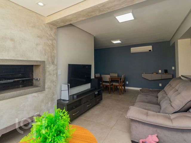 Apartamento com 97m², 3 dormitórios, 1 suíte, 2 vagas, Boa Vista em Porto Alegre