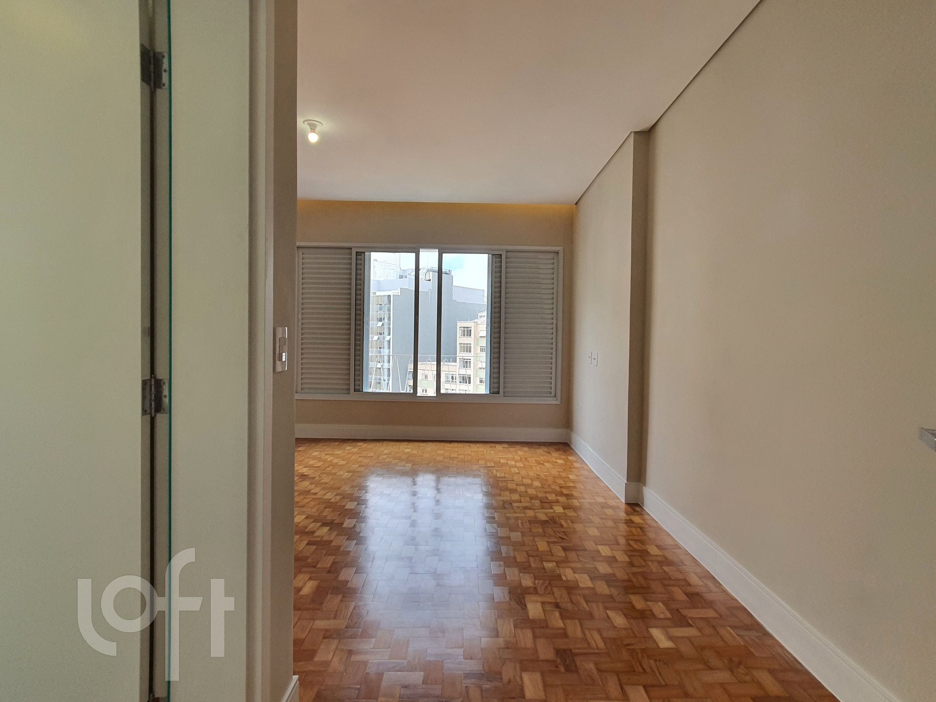 Apartamento à venda com 3 quartos, 360m² - Foto 13