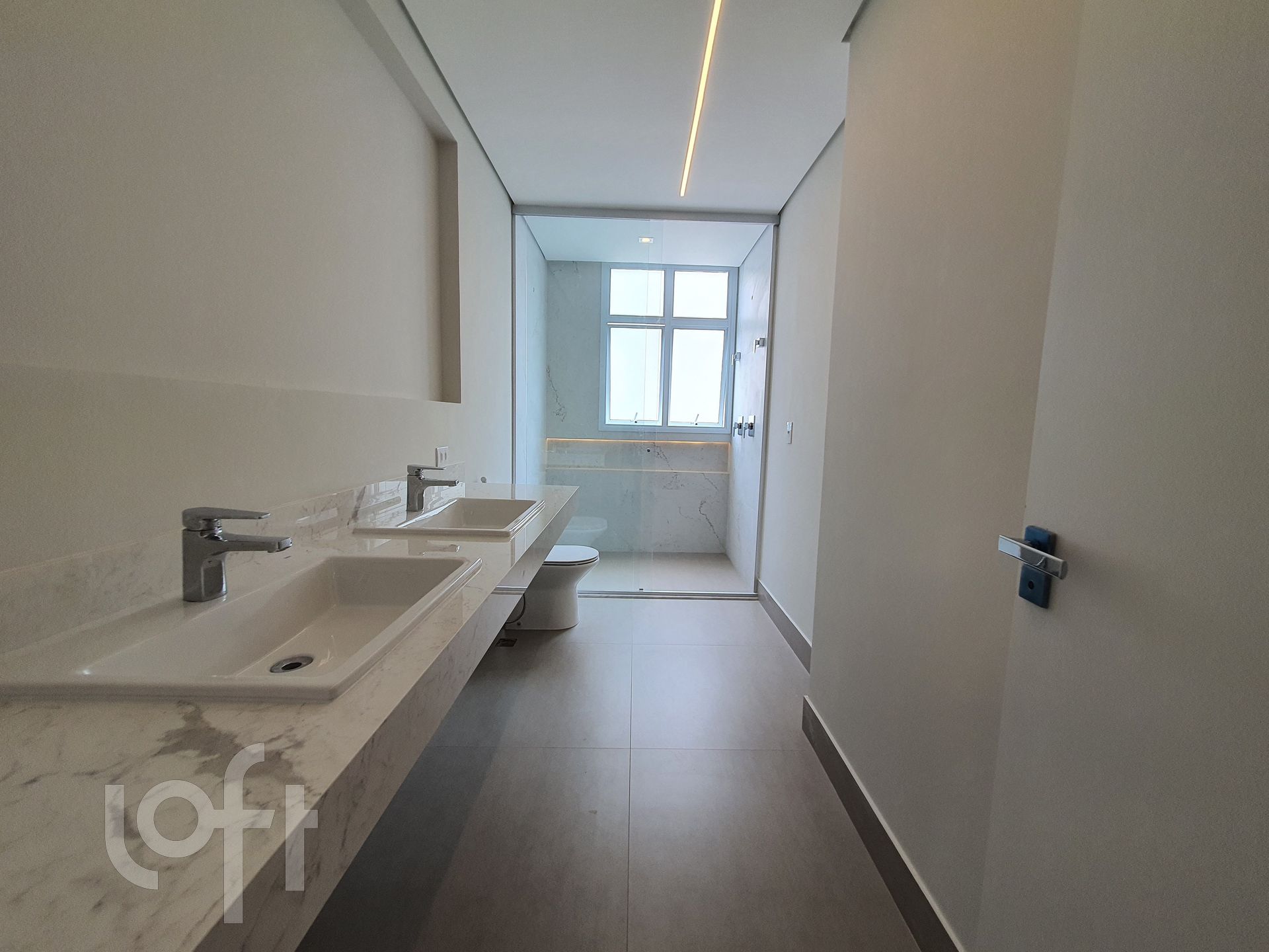 Apartamento à venda com 3 quartos, 360m² - Foto 25