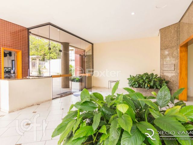Apartamento com 274m², 4 dormitórios, 3 suítes, 4 vagas, Menino Deus em Porto Alegre
