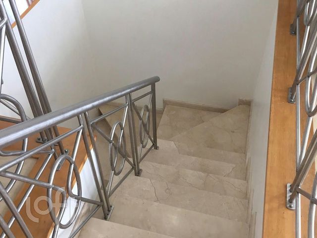 Apartamento com 274m², 4 dormitórios, 3 suítes, 4 vagas, Menino Deus em Porto Alegre