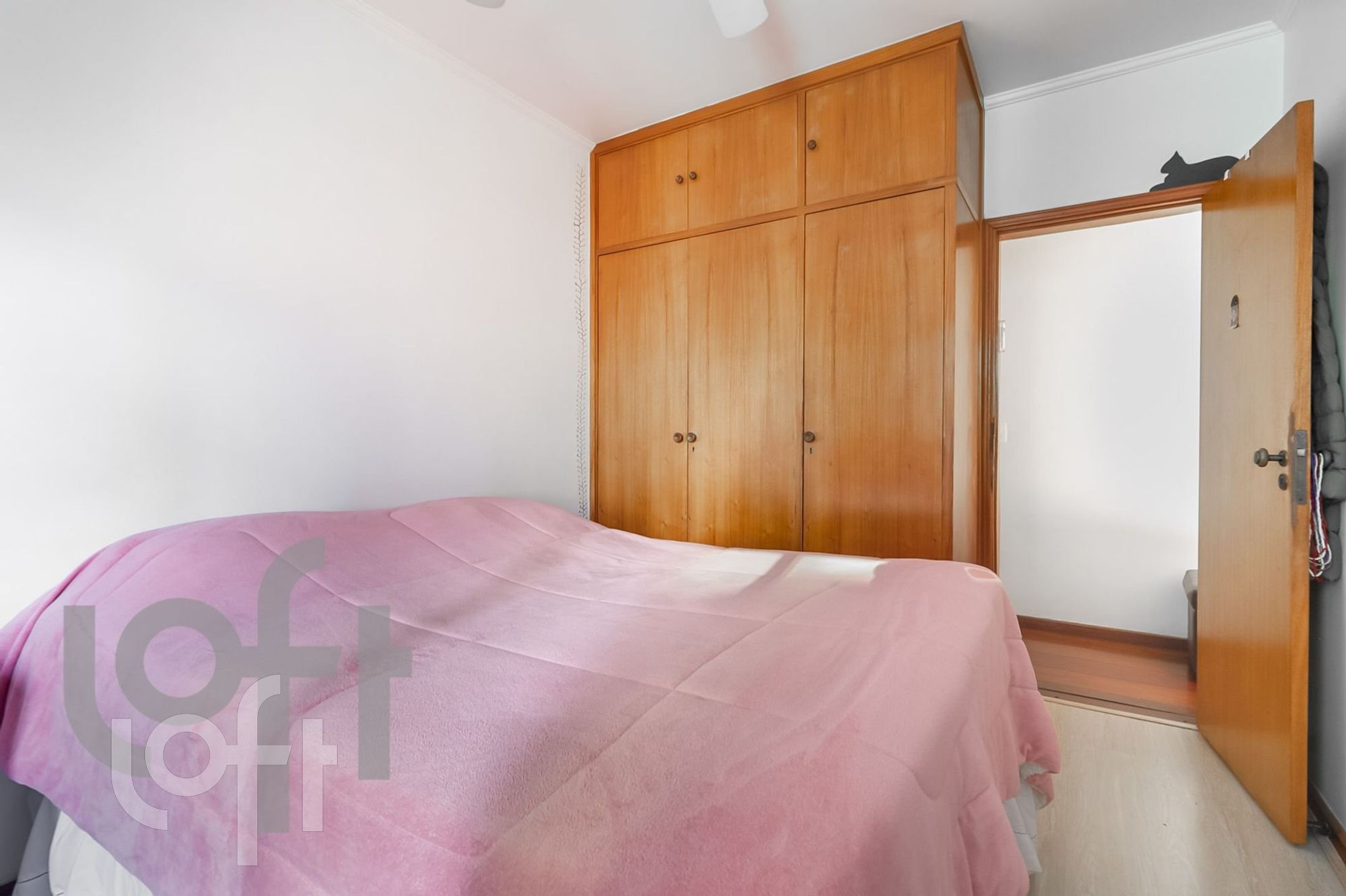 Apartamento à venda com 3 quartos, 97m² - Foto 8