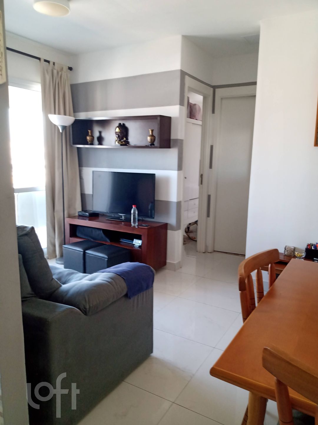 Apartamento à venda com 1 quarto, 51m² - Foto 2