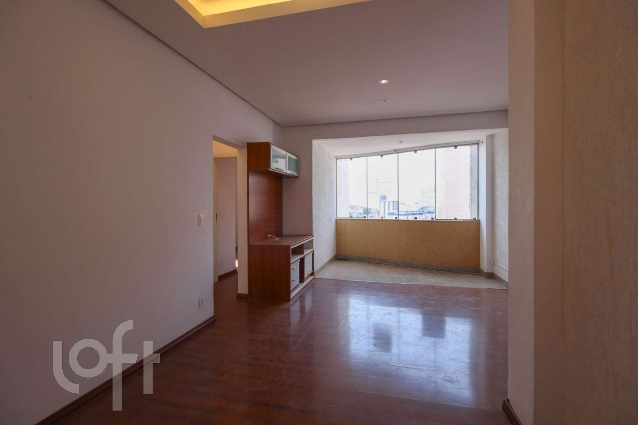 Apartamento à venda com 2 quartos, 70m² - Foto 5