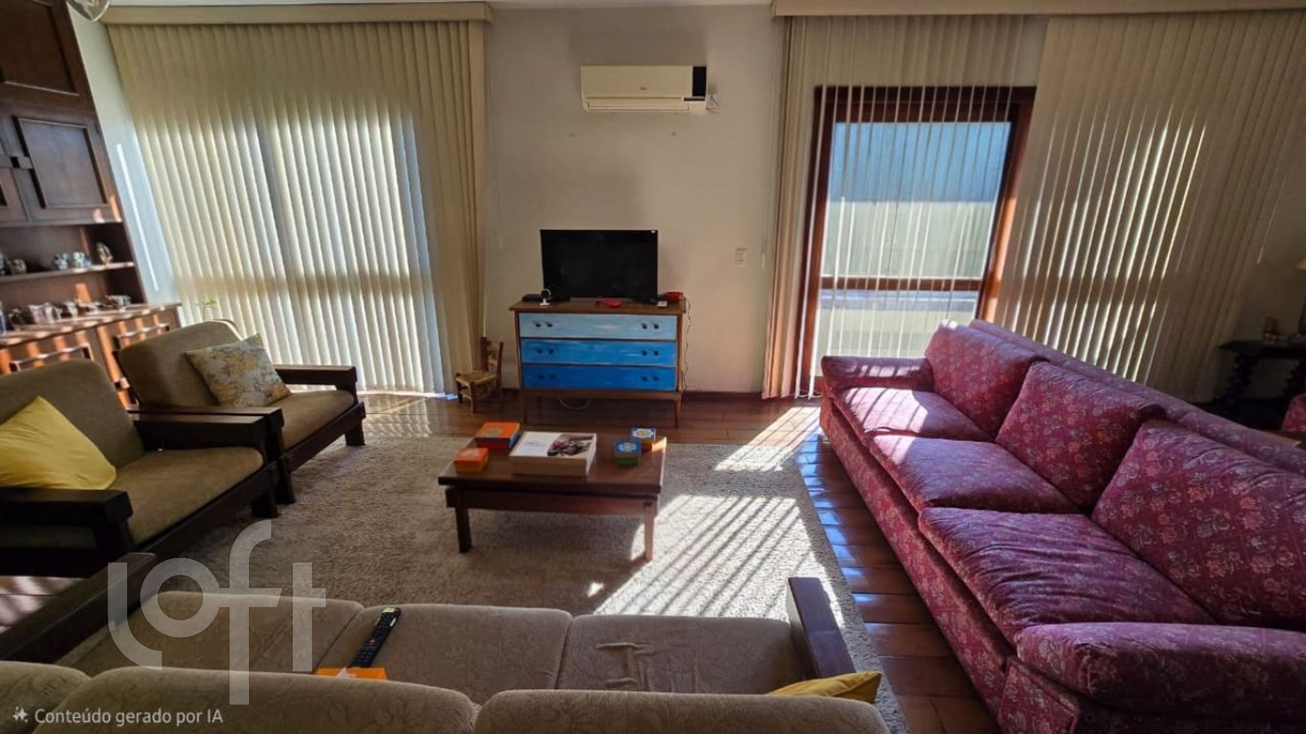 Apartamento com 157m², 3 dormitórios, 1 suíte, 2 vagas, Três Figueiras em Porto Alegre