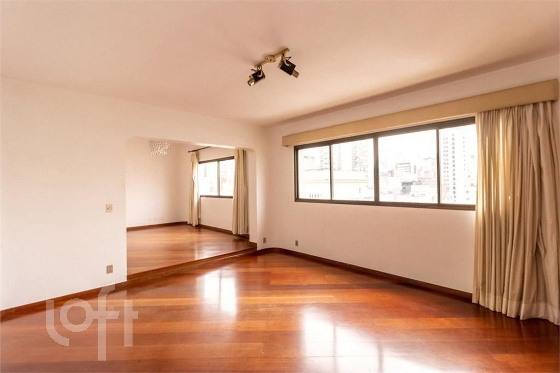 Apartamento à venda com 4 quartos, 350m² - Foto 5