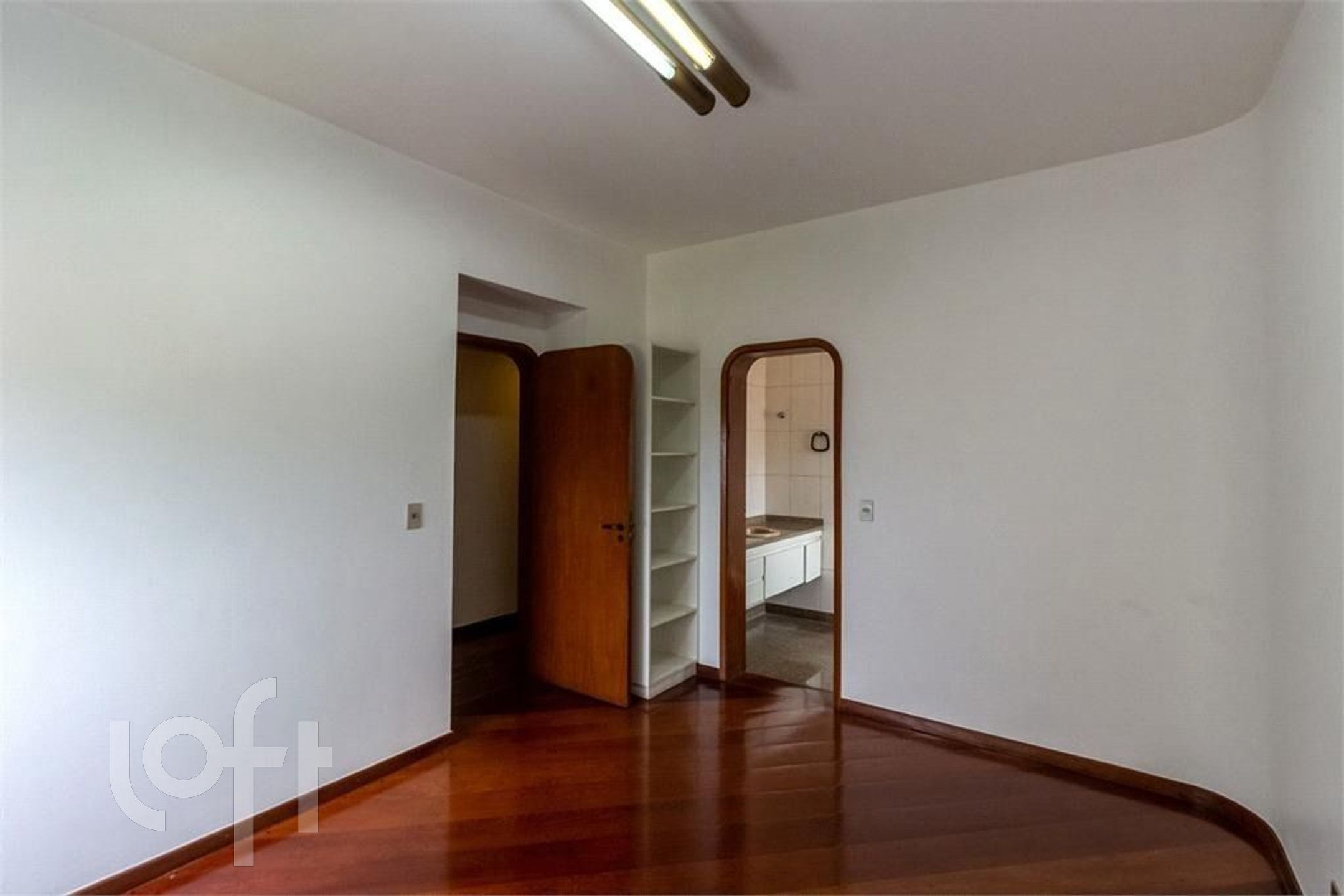 Apartamento à venda com 4 quartos, 350m² - Foto 10