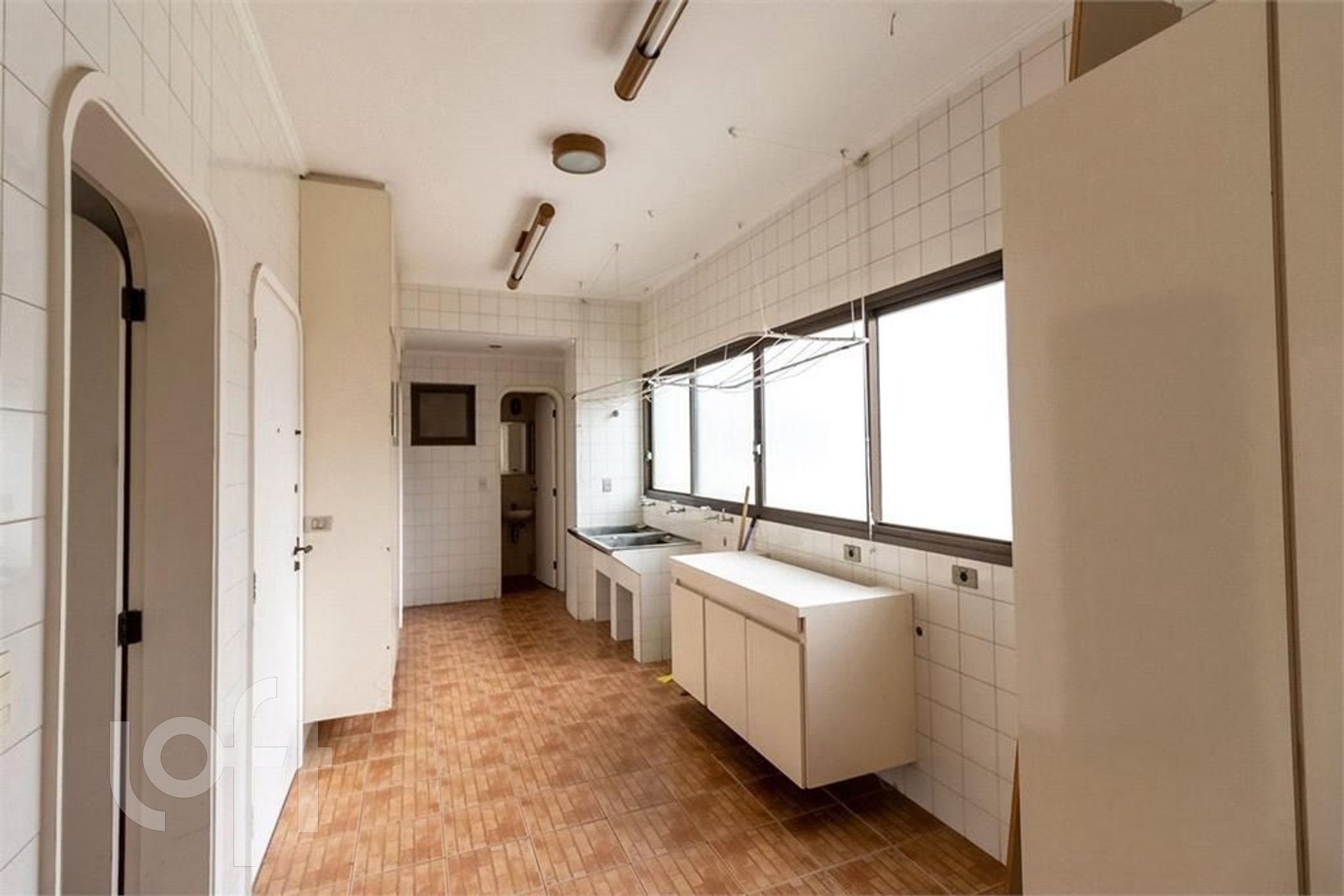 Apartamento à venda com 4 quartos, 350m² - Foto 21