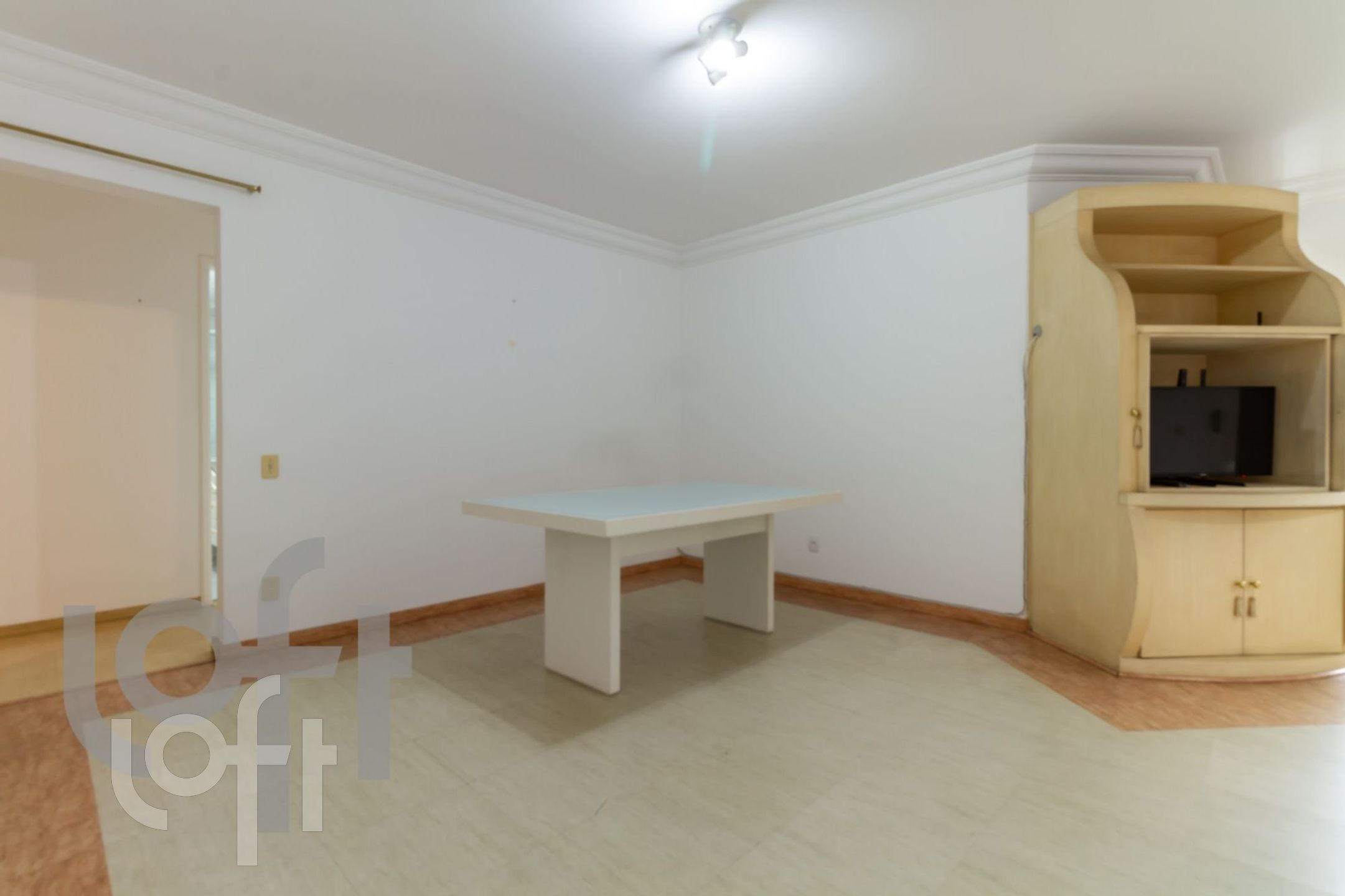 Apartamento à venda com 3 quartos, 135m² - Foto 19