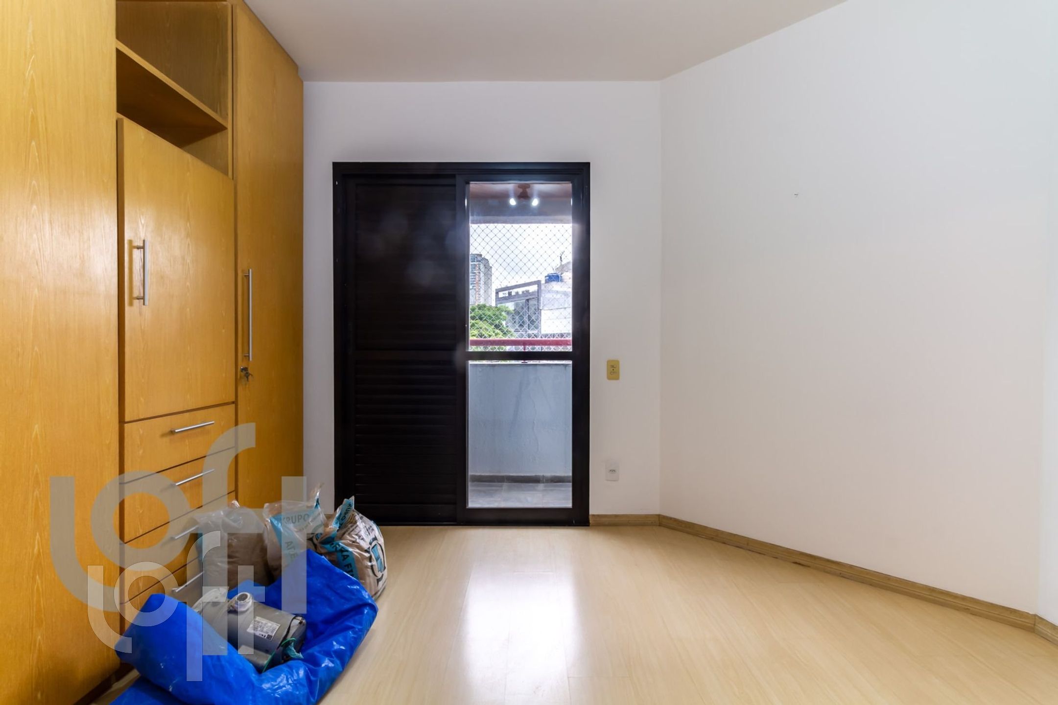 Apartamento à venda com 3 quartos, 135m² - Foto 6