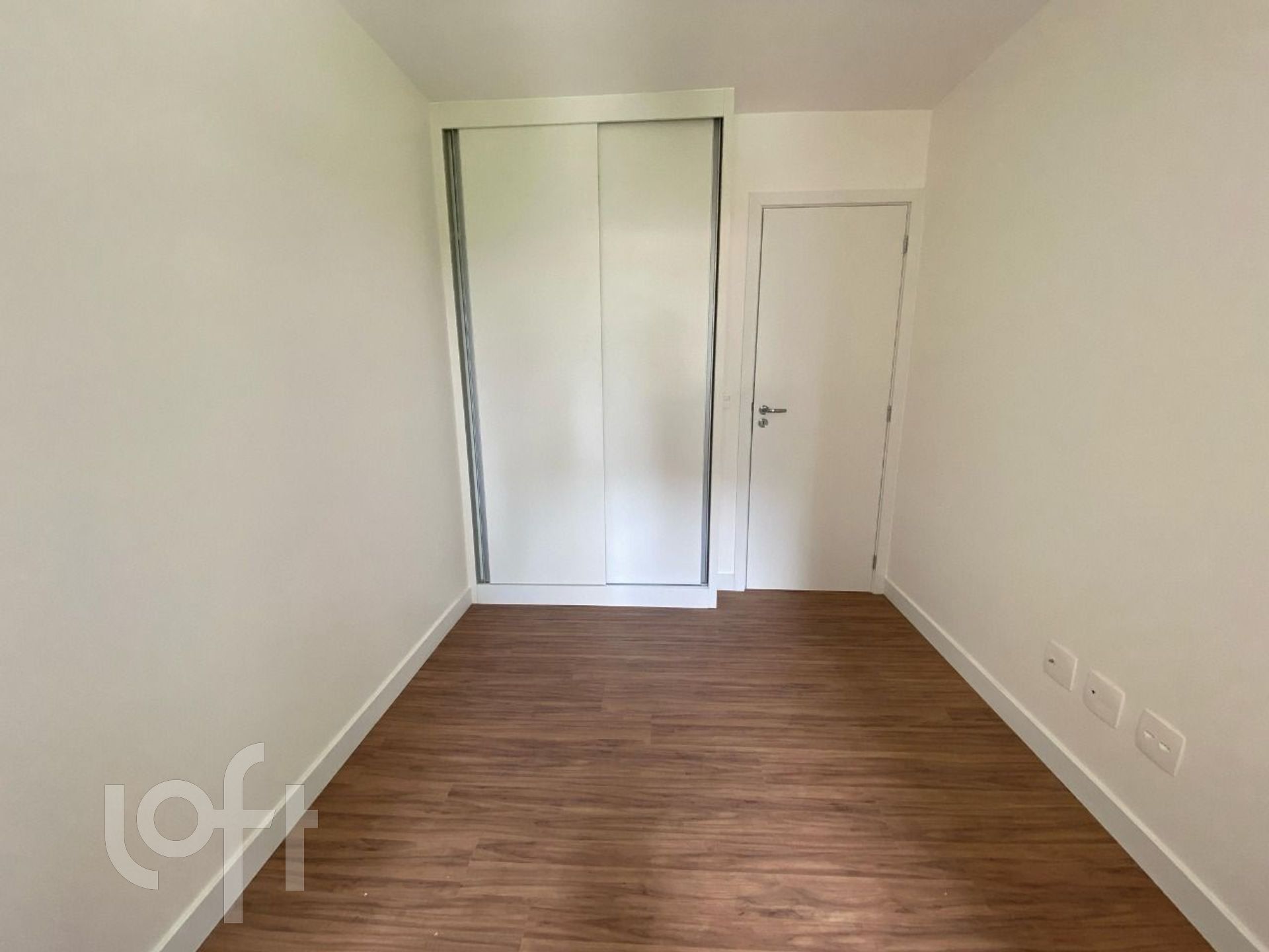 Apartamento à venda com 2 quartos, 75m² - Foto 15