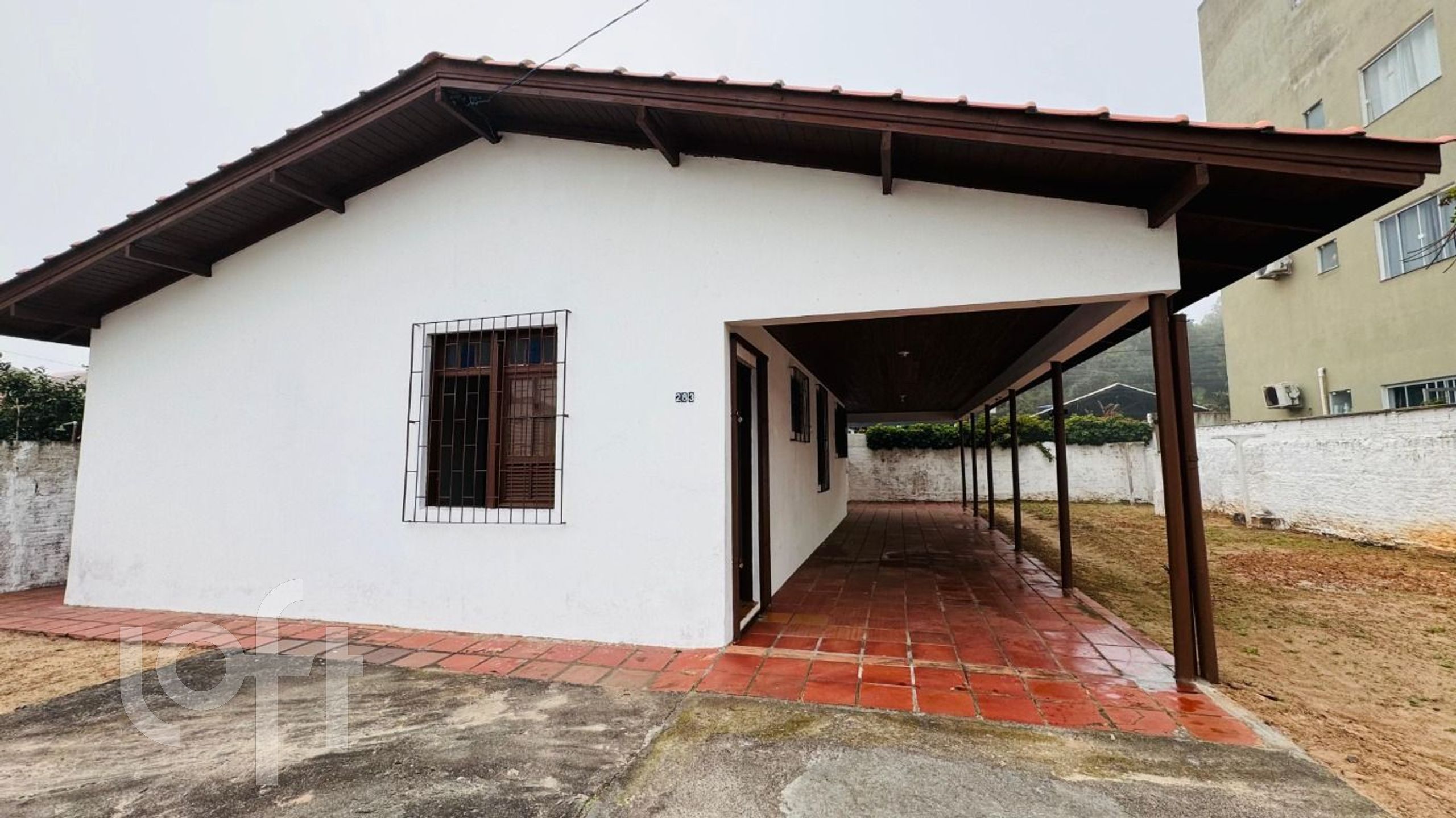 Casa Residencial com 138m², 3 quartos, 2 garagens, no bairro Ingleses em Florianópolis