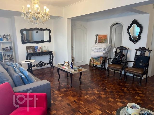 Apartamento com 138m², 3 dormitórios, 1 suíte, 2 vagas, Rio Branco em Porto Alegre