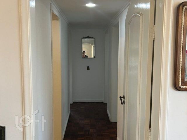 Apartamento com 138m², 3 dormitórios, 1 suíte, 2 vagas, Rio Branco em Porto Alegre