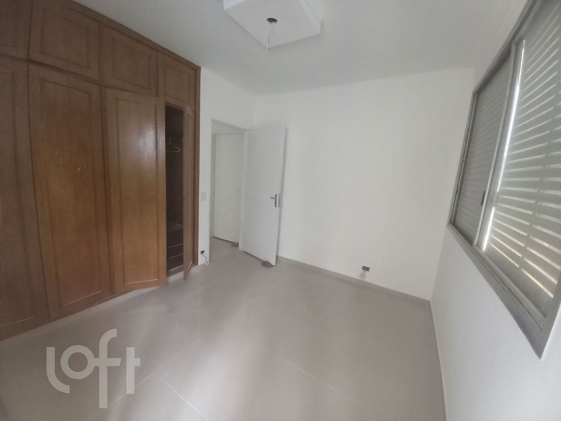 Apartamento à venda com 3 quartos, 130m² - Foto 9