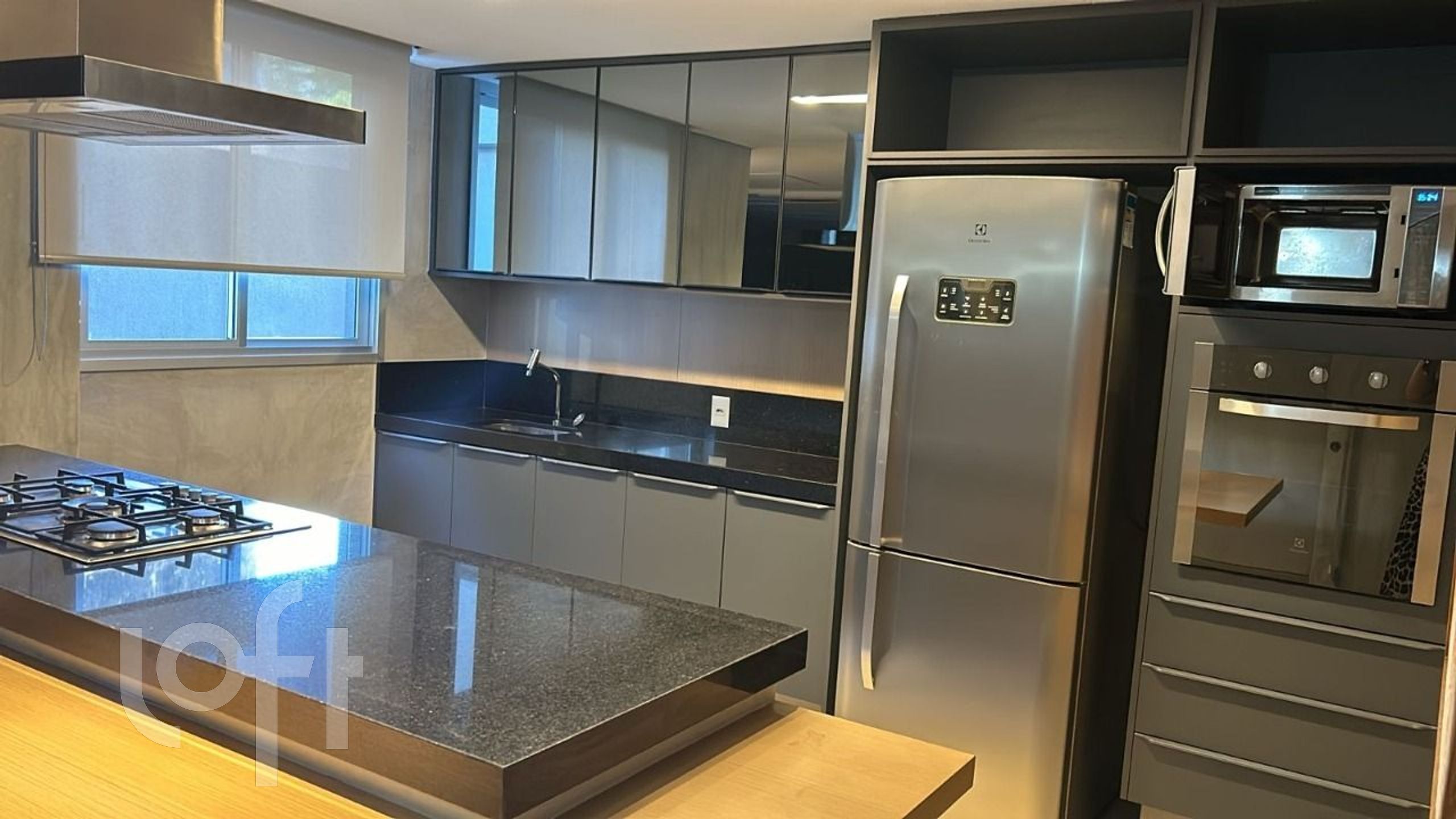 Apartamento à venda com 2 quartos, 83m² - Foto 13