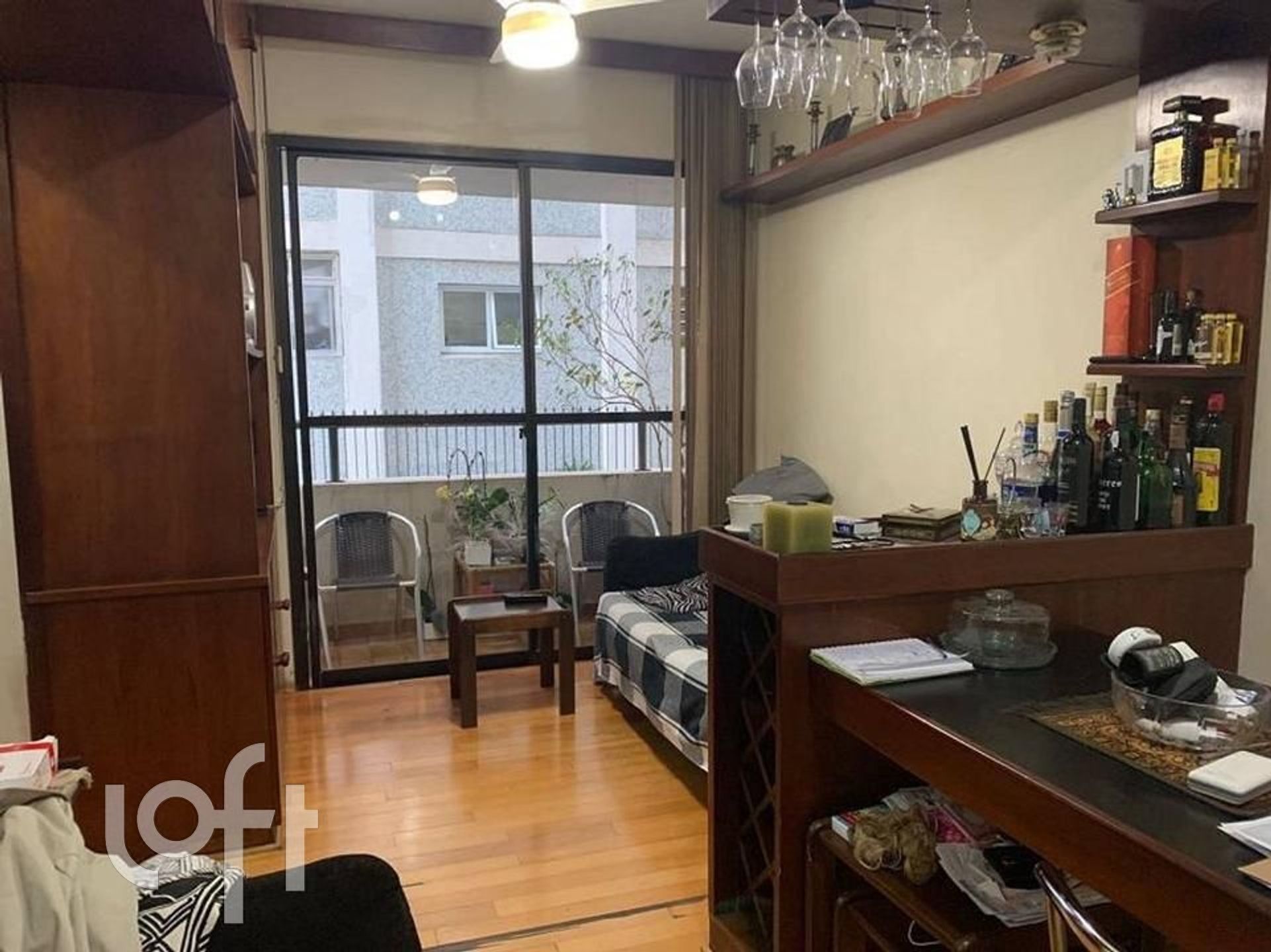 Apartamento à venda com 2 quartos, 65m² - Foto 1