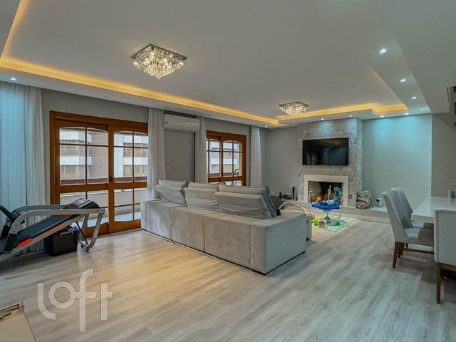 Apartamento com 440m², 4 dormitórios, 2 suítes, 3 vagas, Bela Vista em Porto Alegre