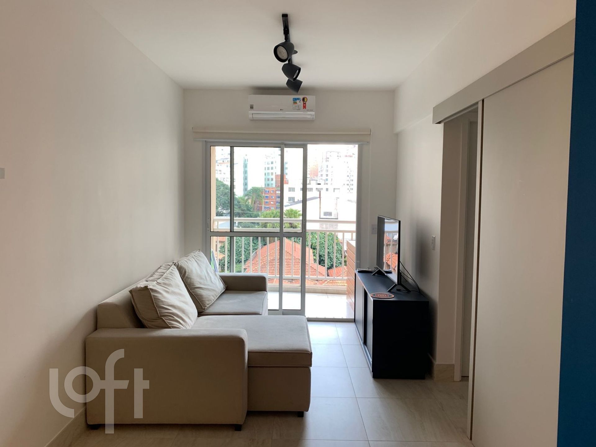 Apartamento à venda com 2 quartos, 60m² - Foto 1