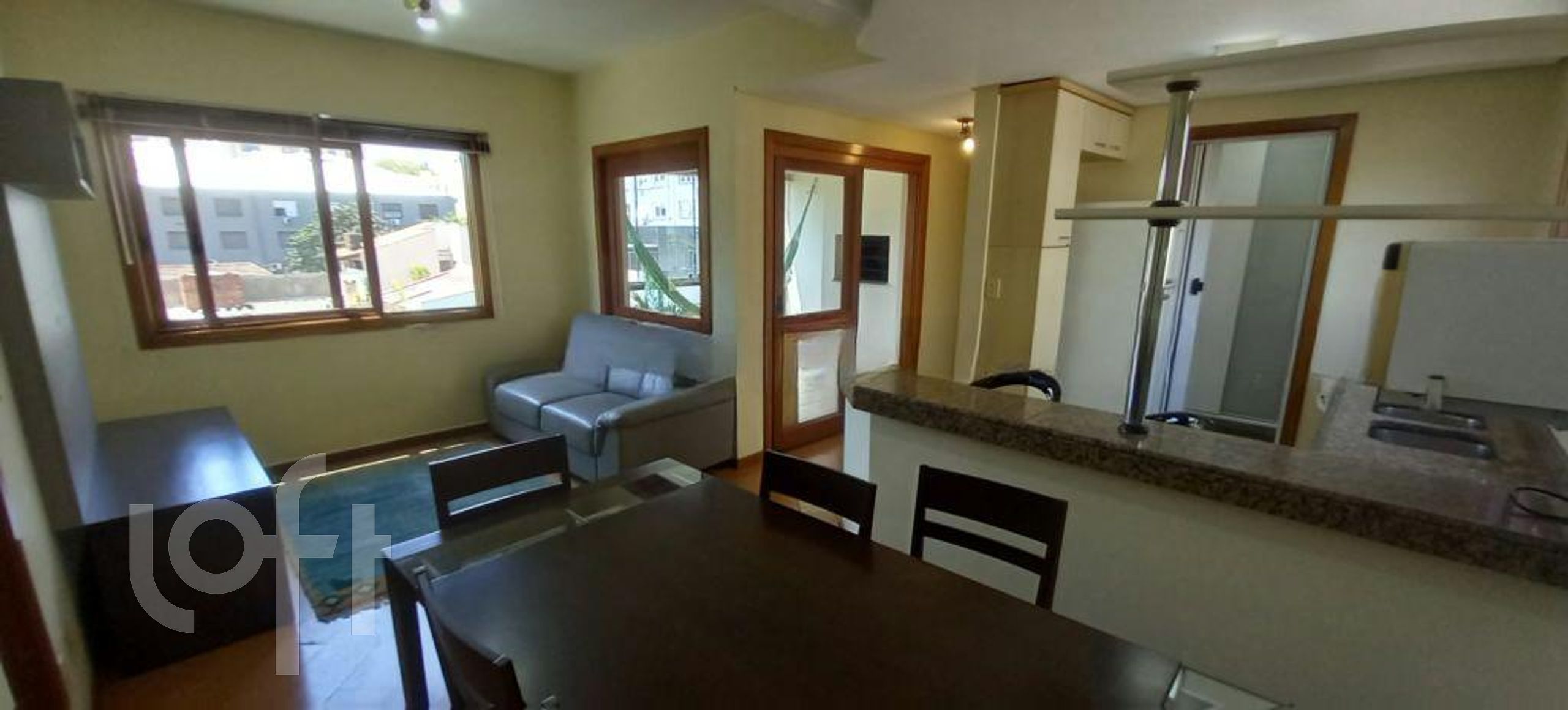 Apartamento com 92m², 3 dormitórios, 1 suíte, 1 vaga, Petrópolis em Porto Alegre