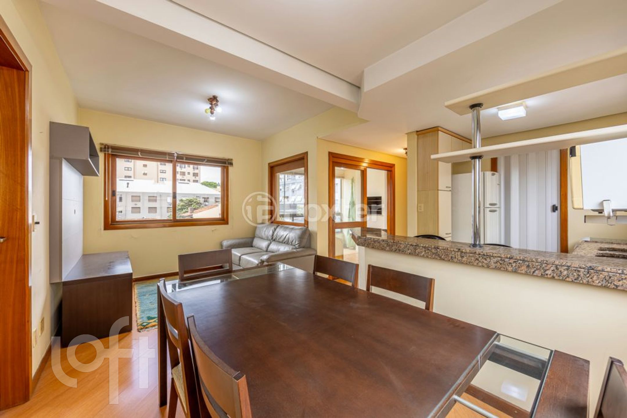 Apartamento com 92m², 3 dormitórios, 1 suíte, 1 vaga, Petrópolis em Porto Alegre