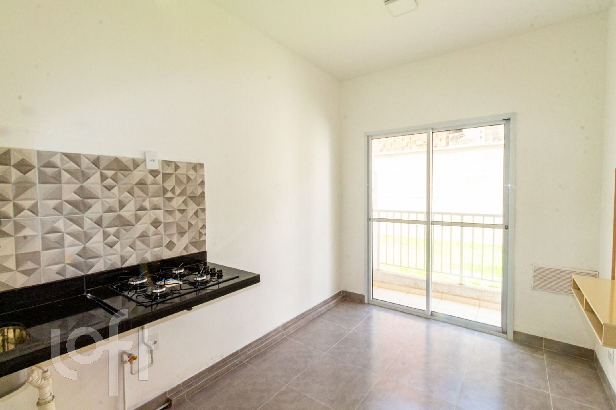 Apartamento à venda em Parque Vitoria com 30 m², 1 quarto, 0 vagas
