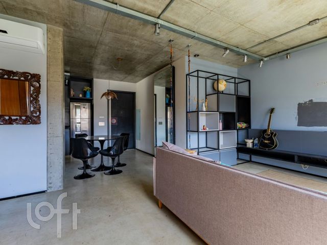 Apartamento com 69m², 2 dormitórios, 1 suíte, 1 vaga, Petrópolis em Porto Alegre