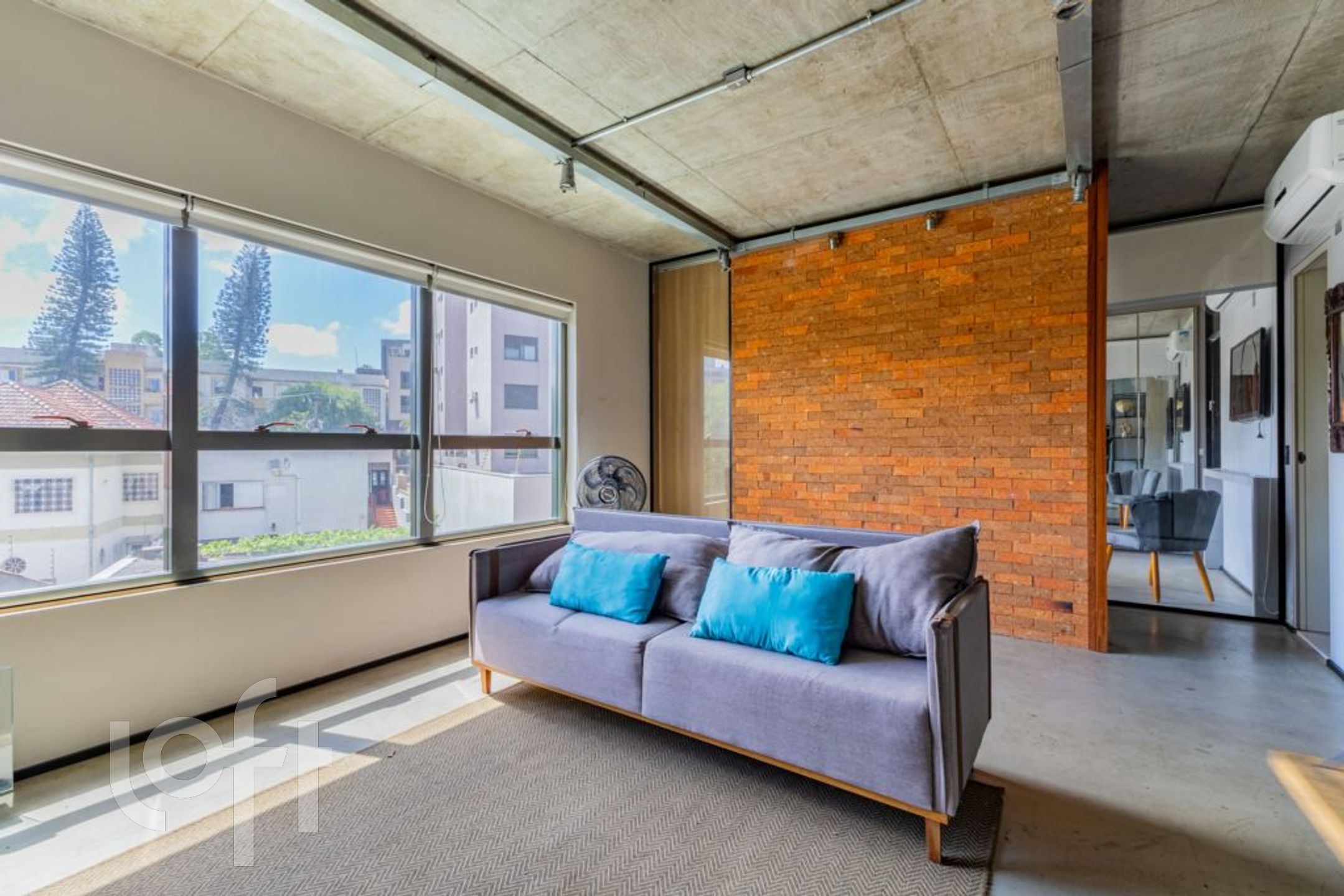 Apartamento com 69m², 2 dormitórios, 1 suíte, 1 vaga, Petrópolis em Porto Alegre