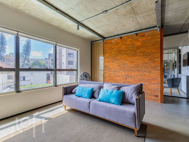 Apartamento com 69m², 2 dormitórios, 1 suíte, 1 vaga, Petrópolis em Porto Alegre