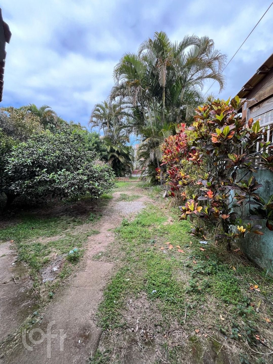 Casa Residencial com 65m², 2 quartos, 5 garagens, no bairro Ingleses em Florianópolis