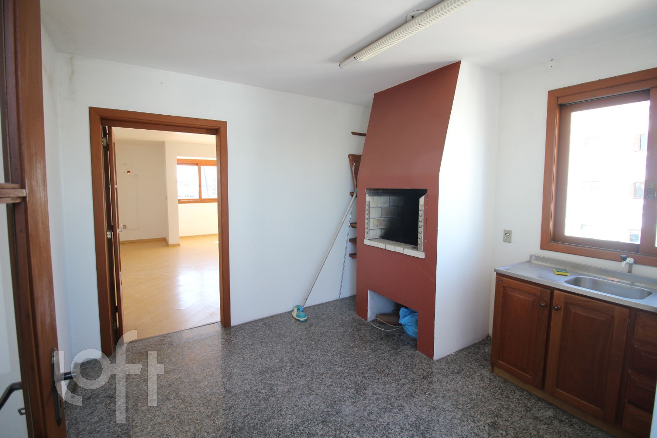 Imagem da propriedade 11