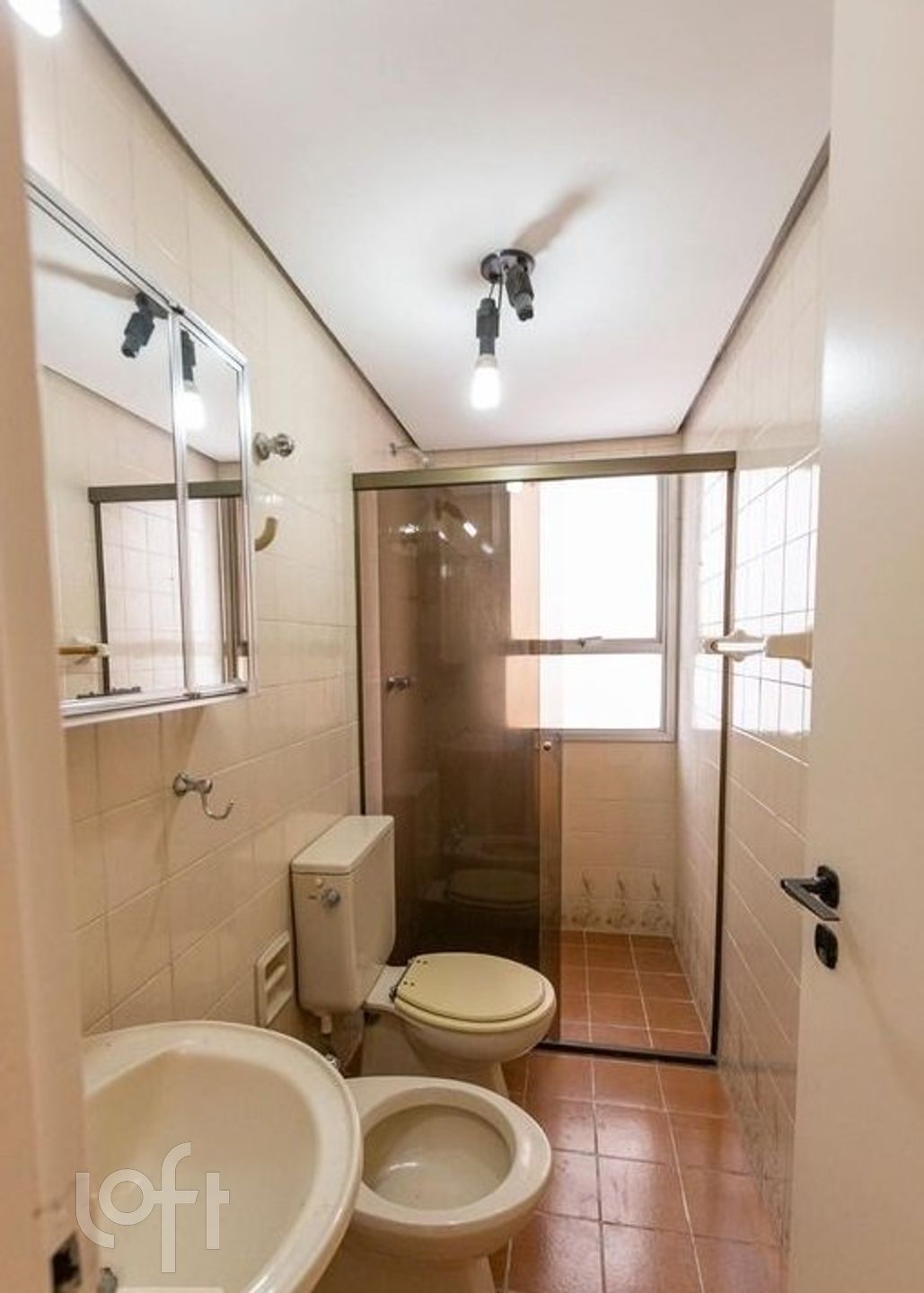 Apartamento à venda com 1 quarto, 45m² - Foto 2