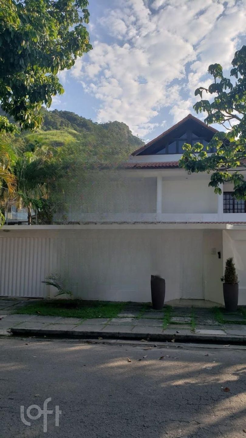 Casa à venda com 5 quartos, 500m² - Foto 1