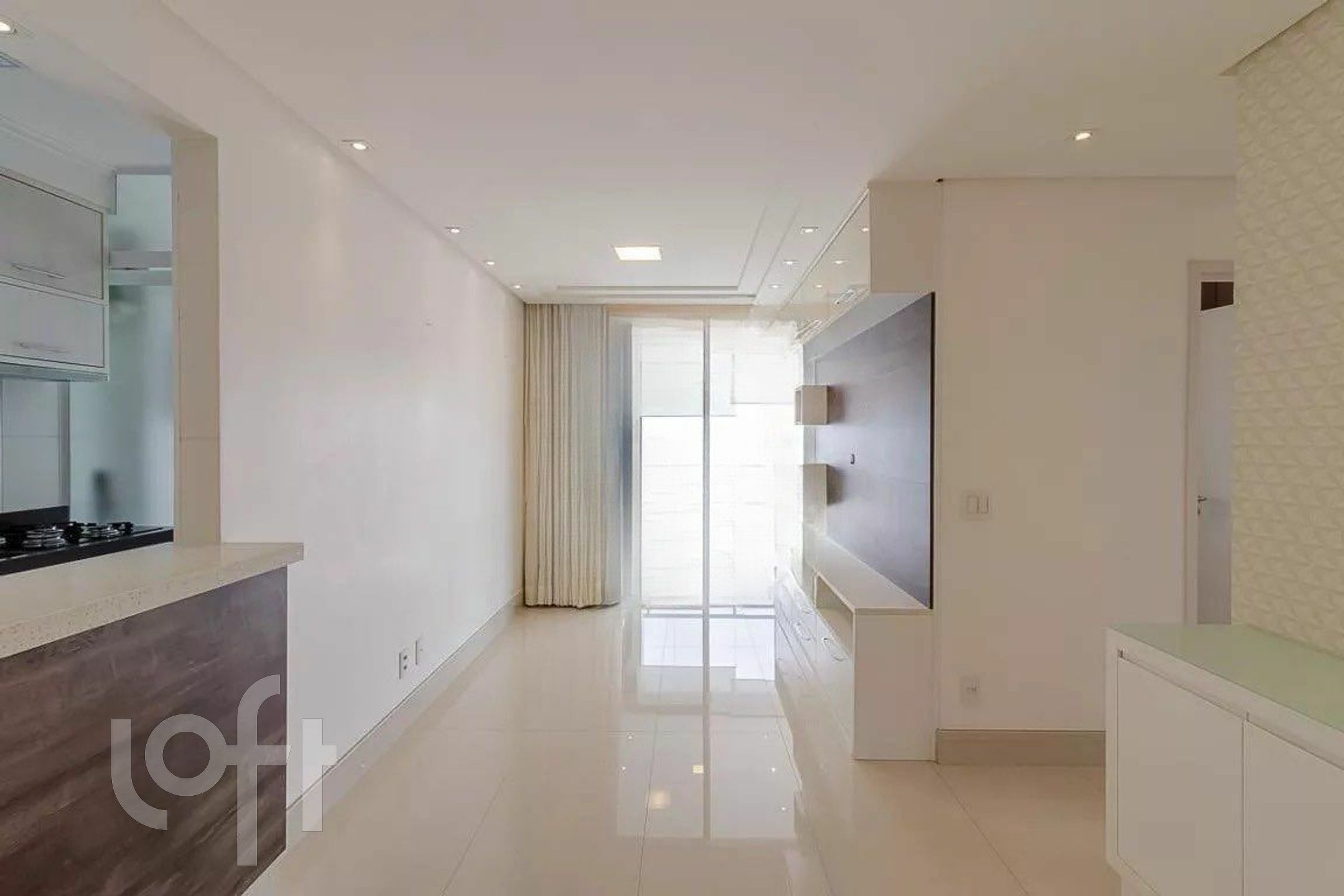 Apartamento à venda com 2 quartos, 65m² - Foto 4