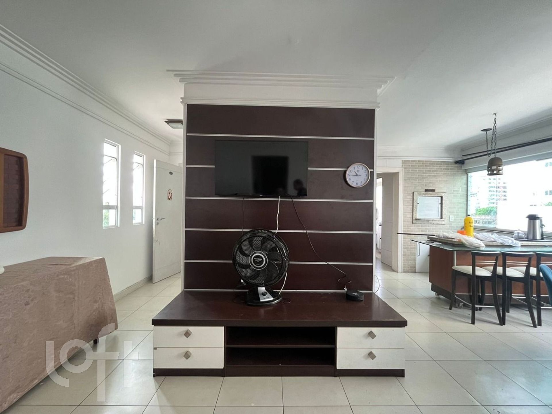 Apartamentos com 99m², 3 quartos, 1 suíte, 2 garagens, no bairro Centro em Balneário Camboriú