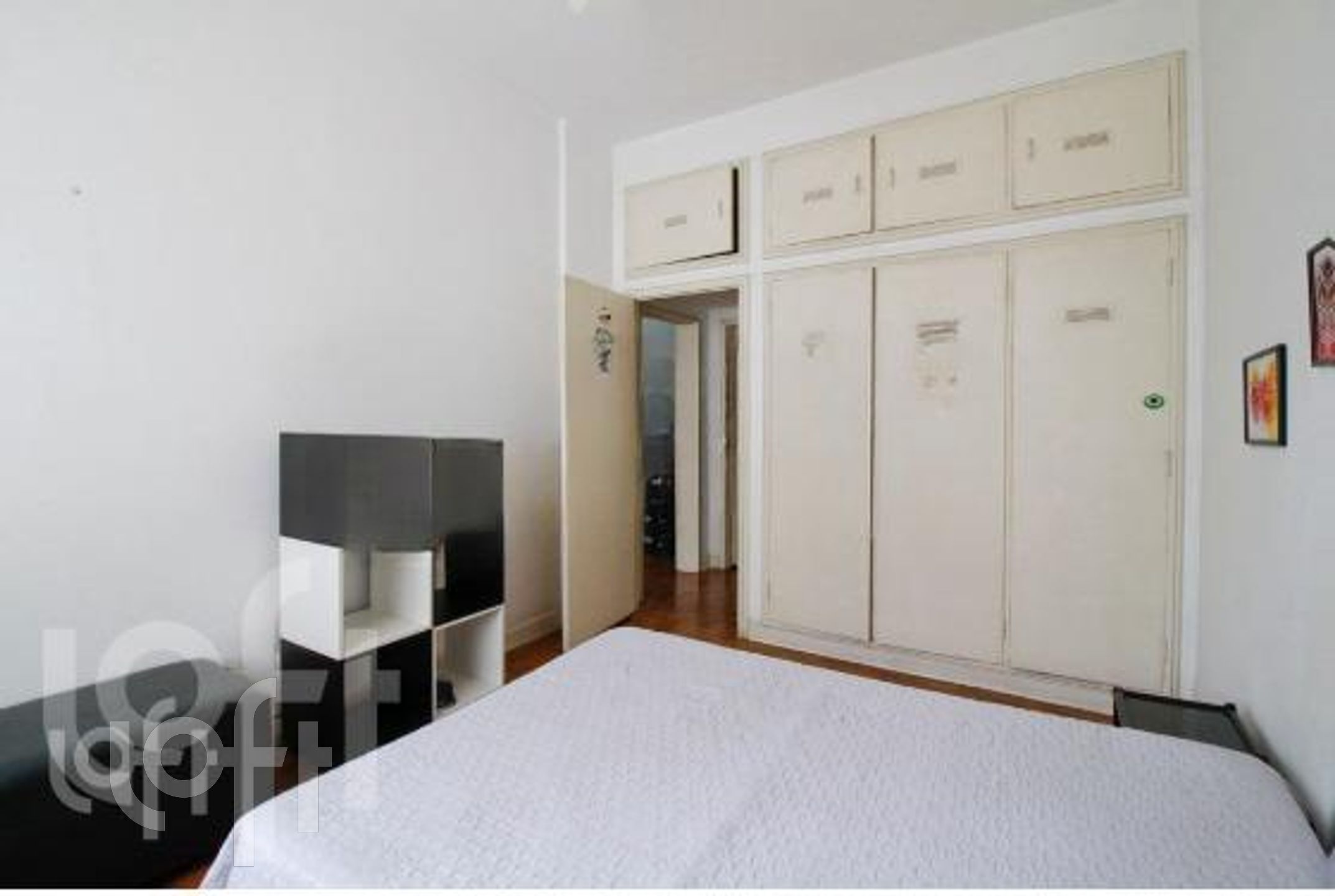 Apartamento à venda com 3 quartos, 180m² - Foto 7