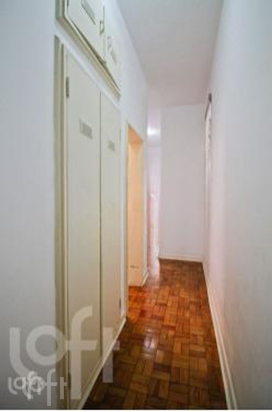 Apartamento à venda com 3 quartos, 180m² - Foto 5