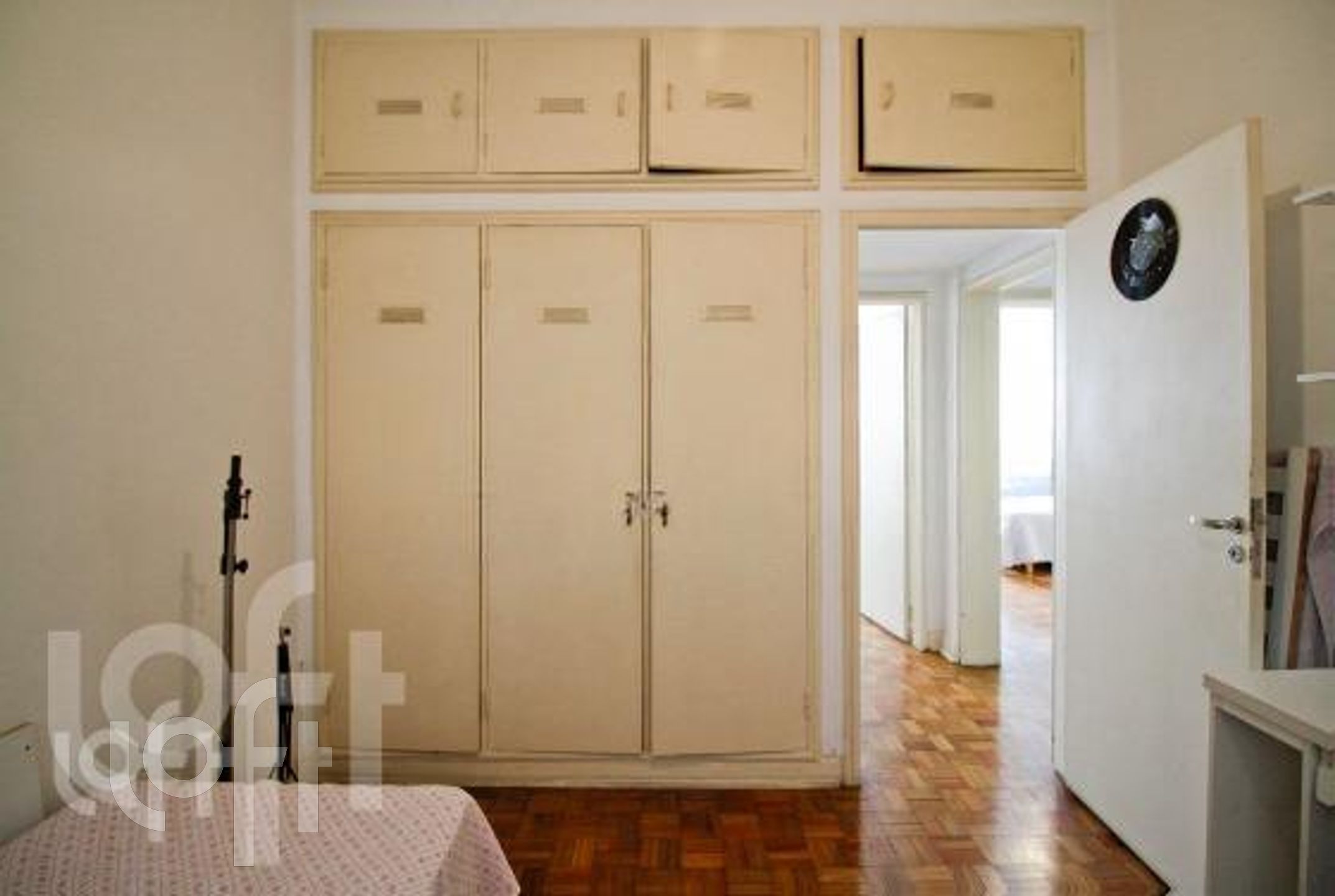 Apartamento à venda com 3 quartos, 180m² - Foto 6