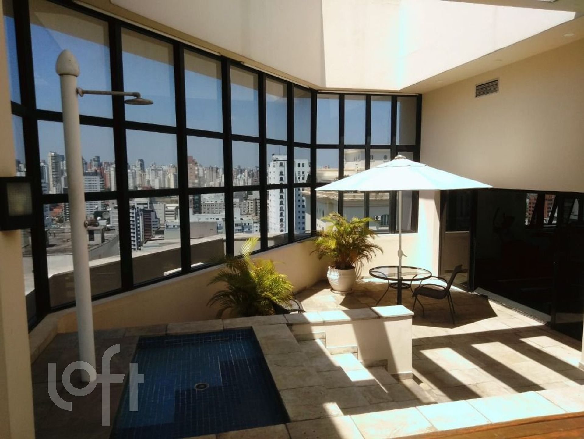 Apartamento à venda com 1 quarto, 33m² - Foto 13