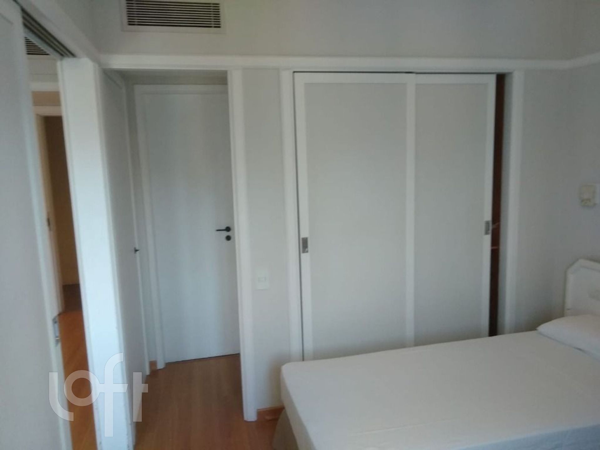 Apartamento à venda com 1 quarto, 33m² - Foto 7